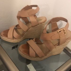 Tan wedges
